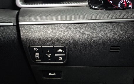 KIA K5, 2022 год, 17 фотография