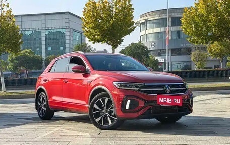 Volkswagen T-Roc I, 2024 год, 2 060 998 рублей, 3 фотография