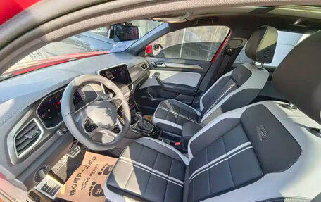 Volkswagen T-Roc I, 2024 год, 2 060 998 рублей, 9 фотография