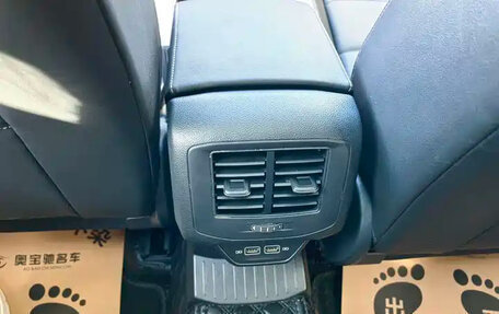 Volkswagen T-Roc I, 2024 год, 2 060 998 рублей, 12 фотография