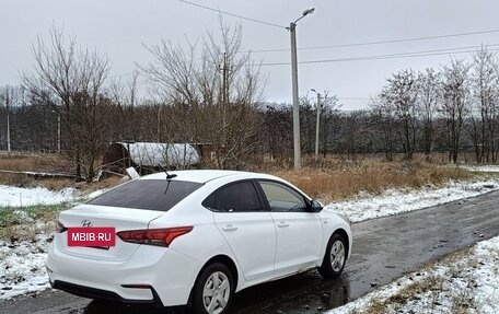 Hyundai Solaris II рестайлинг, 2018 год, 620 000 рублей, 4 фотография
