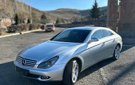 Mercedes-Benz CLS, 2005 год, 750 000 рублей, 4 фотография