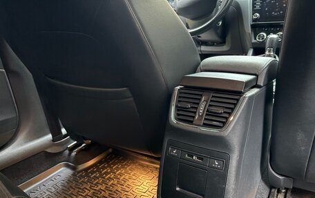 Skoda Octavia, 2017 год, 2 000 000 рублей, 8 фотография