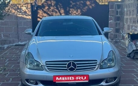 Mercedes-Benz CLS, 2005 год, 750 000 рублей, 5 фотография
