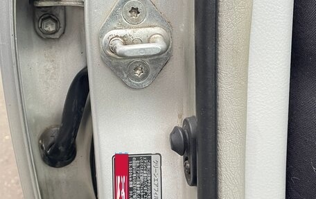 Toyota Opa I рестайлинг, 2000 год, 550 000 рублей, 10 фотография