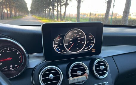 Mercedes-Benz C-Класс, 2016 год, 2 800 000 рублей, 23 фотография