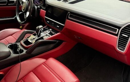 Porsche Cayenne III, 2021 год, 9 500 000 рублей, 14 фотография
