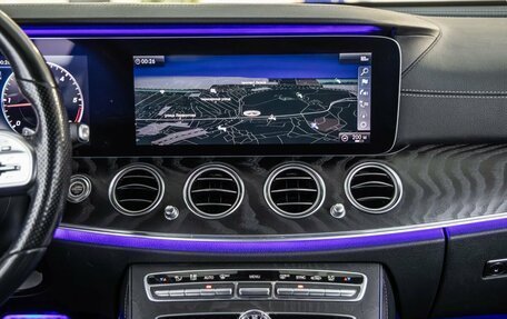 Mercedes-Benz E-Класс, 2019 год, 3 798 000 рублей, 24 фотография