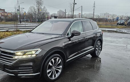 Volkswagen Touareg III, 2019 год, 6 300 000 рублей, 1 фотография