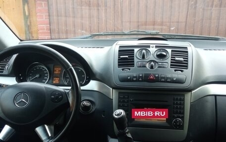 Mercedes-Benz Viano, 2011 год, 1 700 000 рублей, 10 фотография