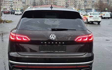 Volkswagen Touareg III, 2019 год, 6 300 000 рублей, 3 фотография