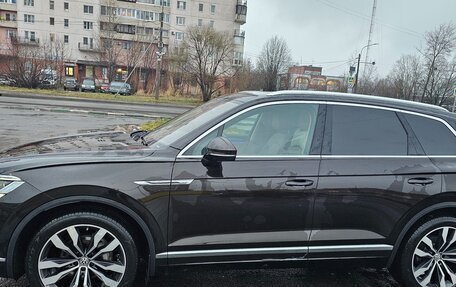 Volkswagen Touareg III, 2019 год, 6 300 000 рублей, 5 фотография