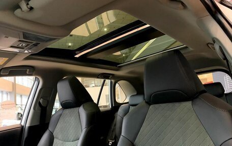 Toyota RAV4, 2025 год, 5 090 000 рублей, 13 фотография