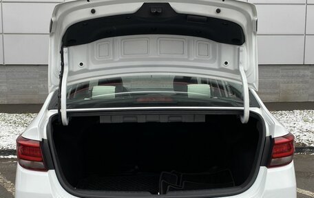 KIA Rio IV, 2018 год, 1 349 000 рублей, 10 фотография