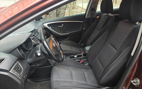 Hyundai i30 II рестайлинг, 2012 год, 850 000 рублей, 10 фотография