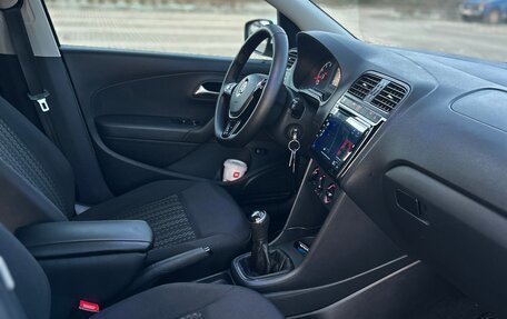 Volkswagen Polo VI (EU Market), 2016 год, 1 030 000 рублей, 9 фотография