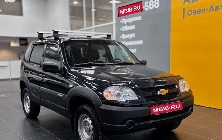 Chevrolet Niva I рестайлинг, 2017 год, 745 000 рублей, 1 фотография