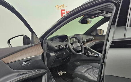 Peugeot 3008 II, 2022 год, 1 550 000 рублей, 5 фотография