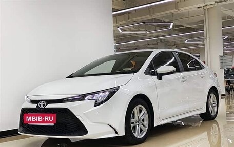 Toyota Corolla, 2022 год, 1 350 000 рублей, 4 фотография