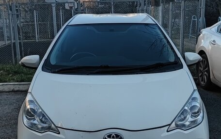 Toyota Aqua I, 2013 год, 899 000 рублей, 2 фотография