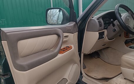 Toyota Land Cruiser 100 рестайлинг 2, 2002 год, 1 350 000 рублей, 14 фотография