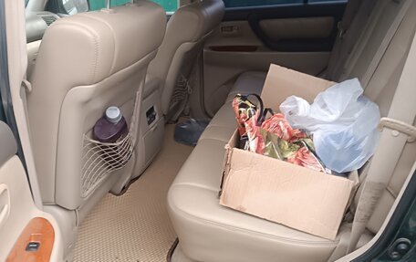 Toyota Land Cruiser 100 рестайлинг 2, 2002 год, 1 350 000 рублей, 9 фотография