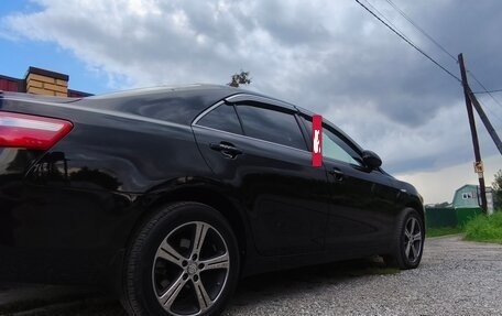 Toyota Camry, 2008 год, 1 350 000 рублей, 4 фотография