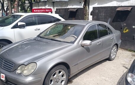 Mercedes-Benz C-Класс, 2004 год, 750 000 рублей, 4 фотография