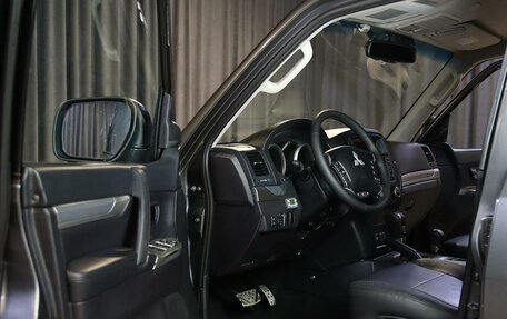 Mitsubishi Pajero IV, 2012 год, 1 999 000 рублей, 6 фотография