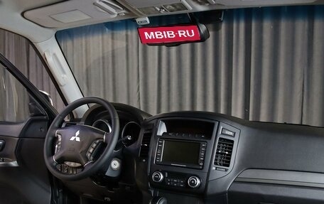 Mitsubishi Pajero IV, 2012 год, 1 999 000 рублей, 7 фотография