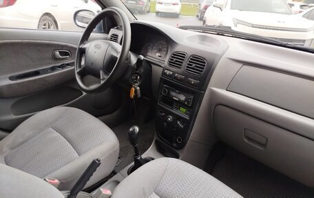 KIA Rio II, 2001 год, 290 000 рублей, 12 фотография