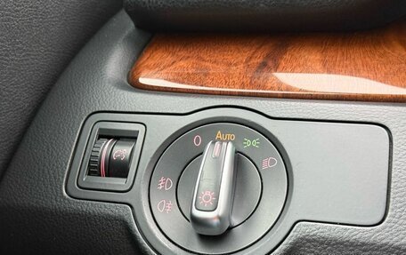 Volkswagen Passat B7, 2011 год, 1 127 000 рублей, 10 фотография