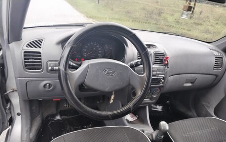 Hyundai Accent II, 2006 год, 450 000 рублей, 6 фотография