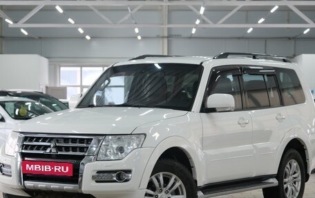 Mitsubishi Pajero IV, 2014 год, 2 499 000 рублей, 4 фотография