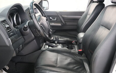 Mitsubishi Pajero IV, 2014 год, 2 499 000 рублей, 8 фотография