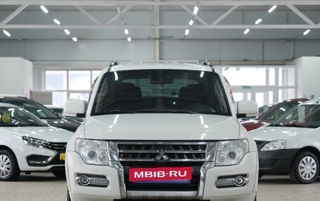 Mitsubishi Pajero IV, 2014 год, 2 499 000 рублей, 3 фотография
