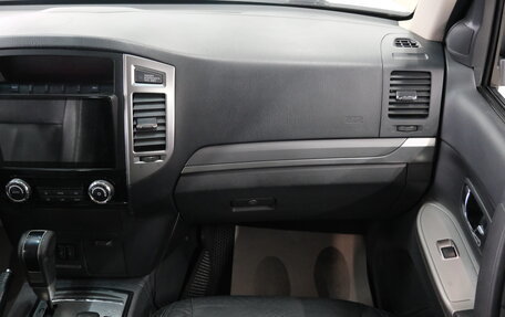 Mitsubishi Pajero IV, 2014 год, 2 499 000 рублей, 20 фотография