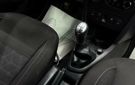 Renault Sandero II рестайлинг, 2015 год, 920 000 рублей, 12 фотография