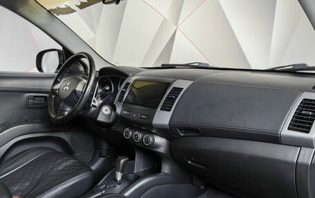 Mitsubishi Outlander III рестайлинг 3, 2011 год, 879 000 рублей, 8 фотография