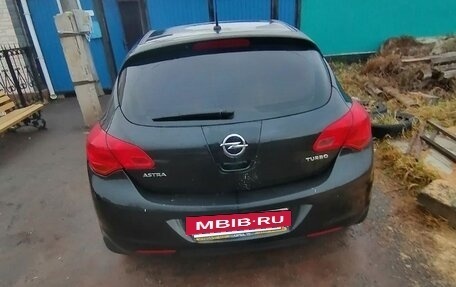 Opel Astra J, 2011 год, 790 000 рублей, 8 фотография