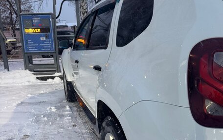 Renault Duster I рестайлинг, 2019 год, 900 000 рублей, 6 фотография