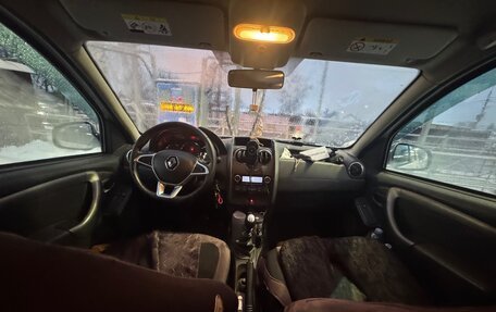 Renault Duster I рестайлинг, 2019 год, 900 000 рублей, 11 фотография