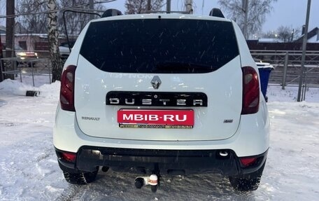 Renault Duster I рестайлинг, 2019 год, 900 000 рублей, 3 фотография