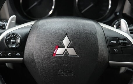 Mitsubishi Outlander III рестайлинг 3, 2014 год, 1 849 000 рублей, 14 фотография