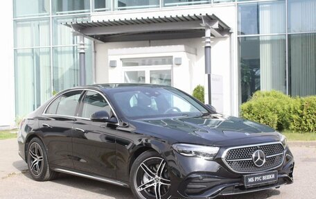 Mercedes-Benz E-Класс, 2025 год, 9 990 000 рублей, 3 фотография