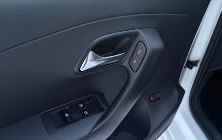 Volkswagen Polo VI (EU Market), 2015 год, 770 000 рублей, 20 фотография