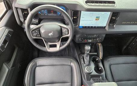 Ford Bronco, 2025 год, 3 950 000 рублей, 10 фотография