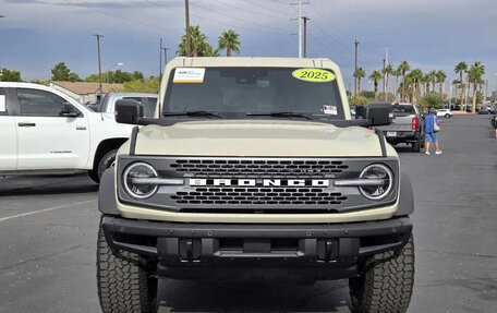 Ford Bronco, 2025 год, 3 950 000 рублей, 2 фотография