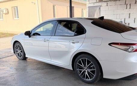 Toyota Camry, 2021 год, 3 400 000 рублей, 6 фотография