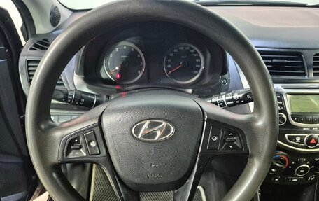 Hyundai Solaris II рестайлинг, 2012 год, 657 000 рублей, 11 фотография